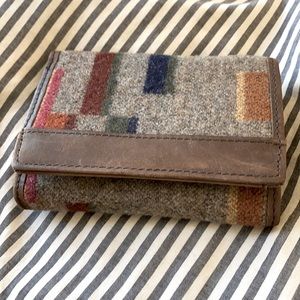 BRAND NEW PENDLETON TRIFOLD WALLET